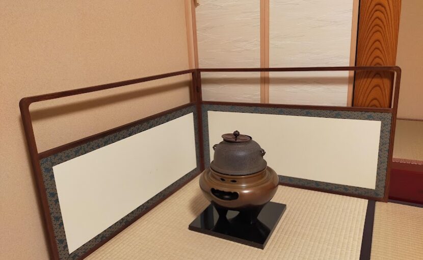 風炉先屏風
