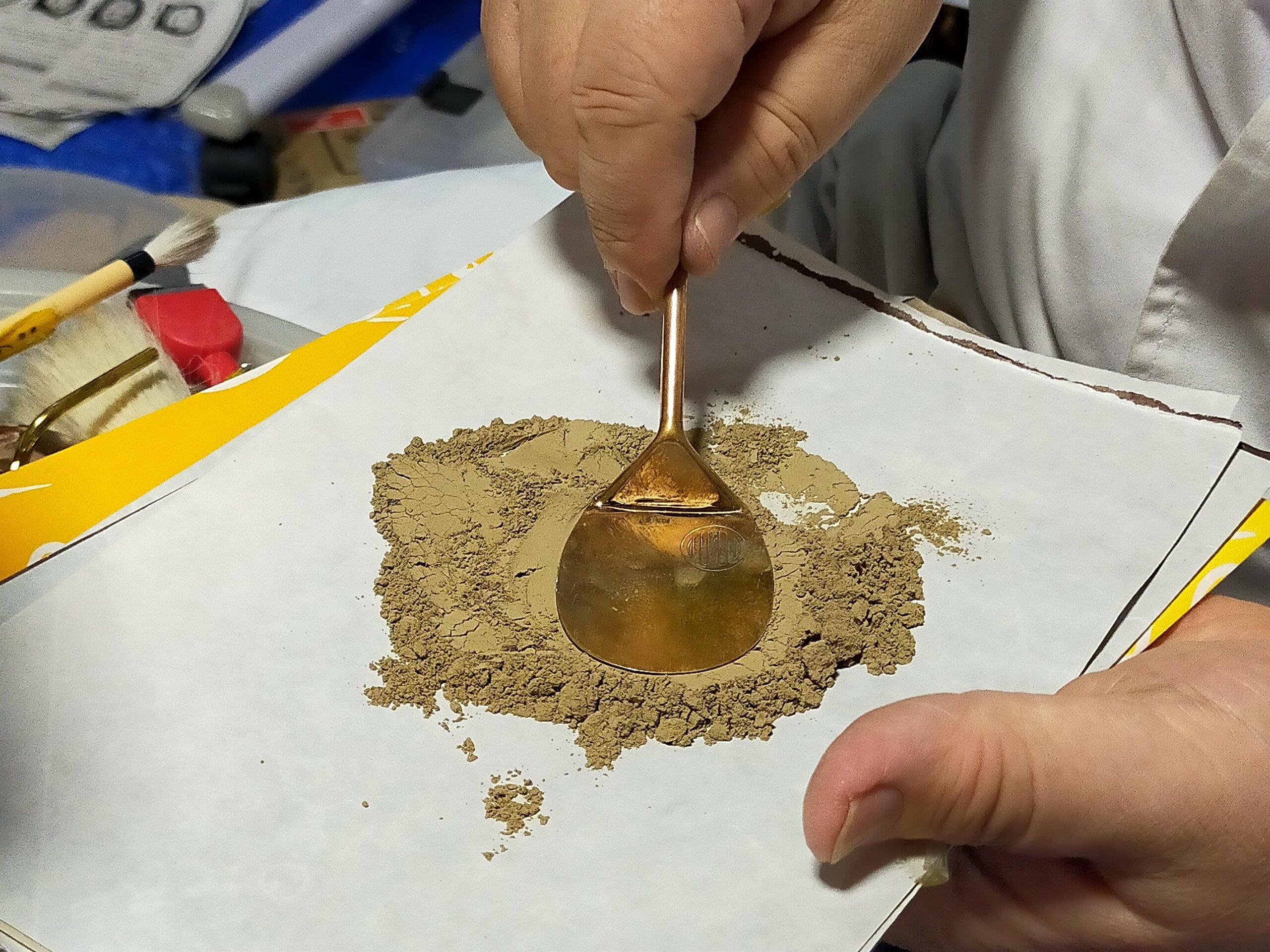 【東西南北天地】六方式灰匙を使い遠山灰作り